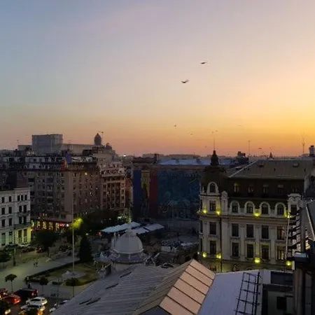 Panoramic View - Old Town & Center Apartment